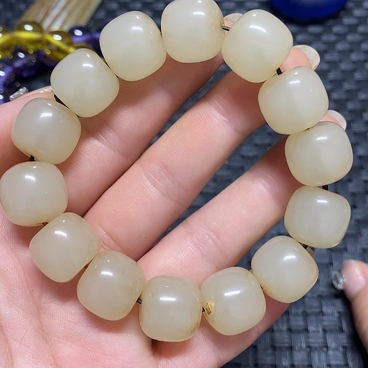 东***曦吊坠紫金钵盂菩提