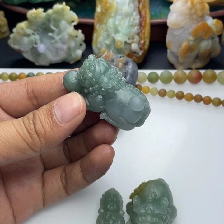 定制翡翠未镶嵌事事如意