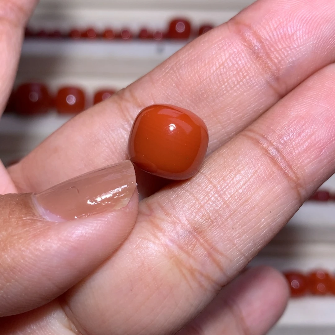 南红玛瑙未镶嵌老型12×11柿子红满肉 微过渡