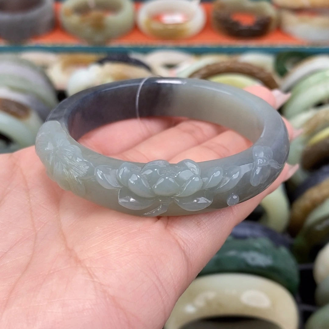 和田玉未镶嵌手镯55