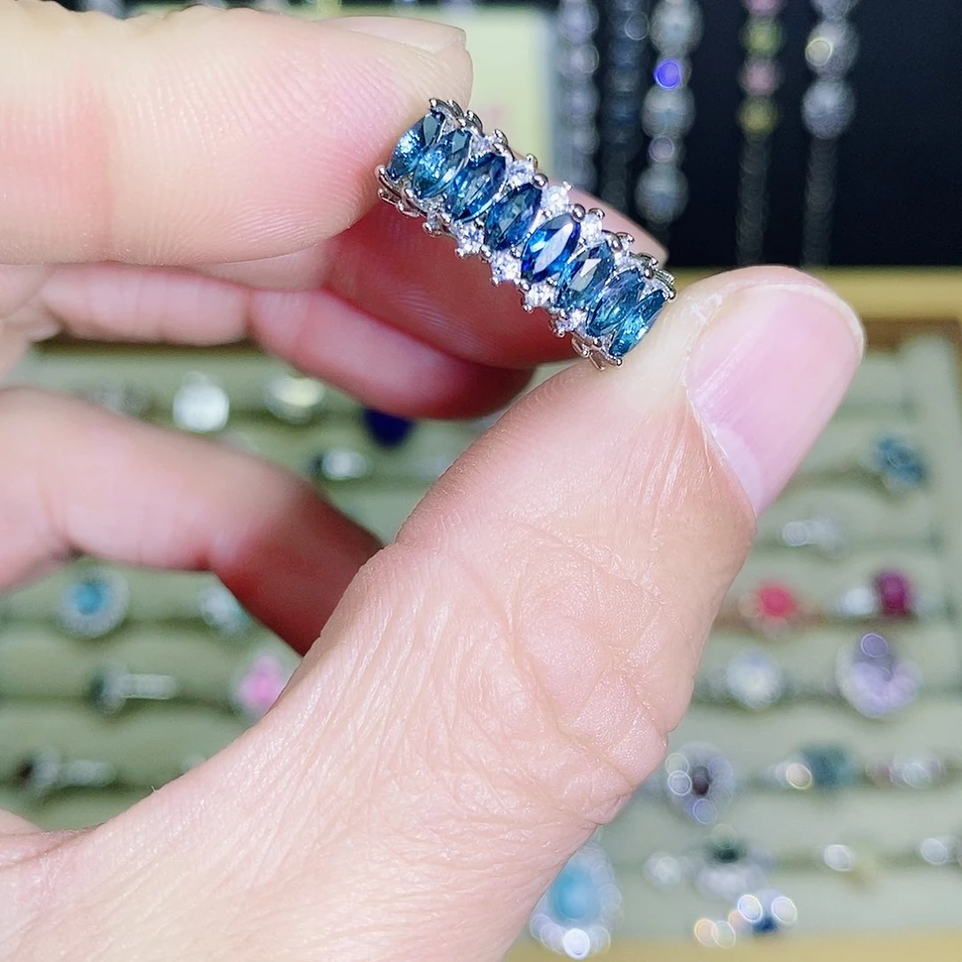 未镶嵌戒指托帕石