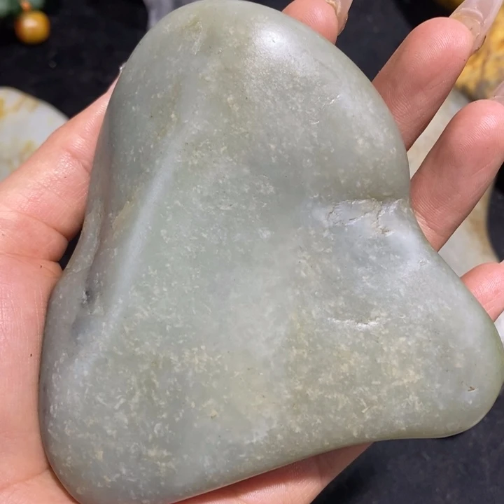 未镶嵌和田玉（糖玉）挂件22