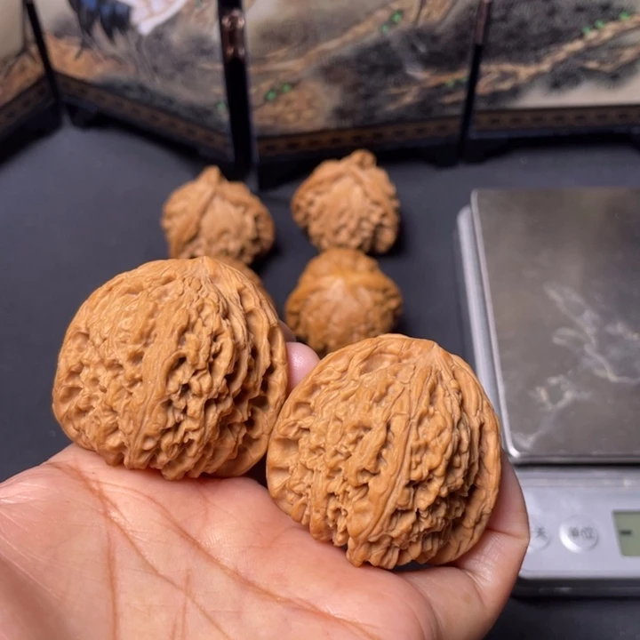 文玩核桃把件40南疆石