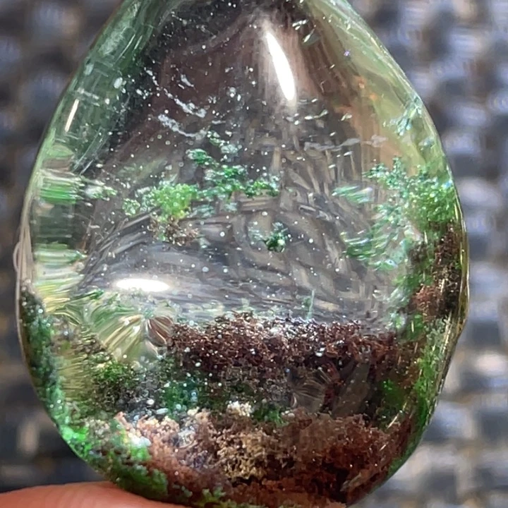 水晶颈饰未镶嵌大**白