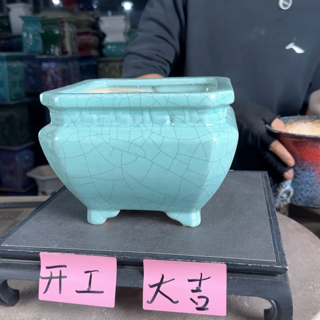 一风堂石湾花盆。