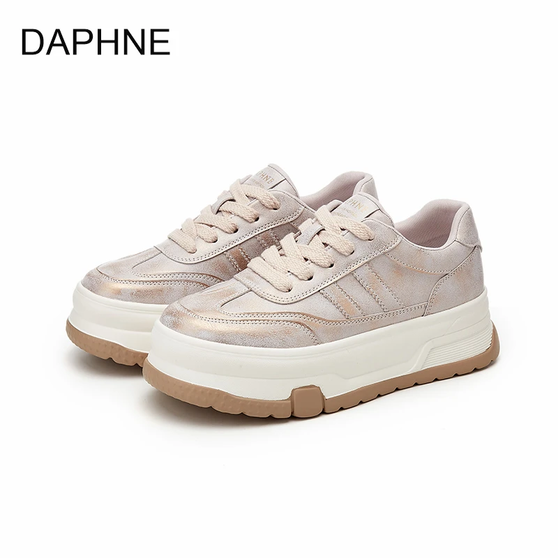 达芙妮时尚厚底增高板鞋2025春季新款小白鞋透气ins低帮运动鞋女