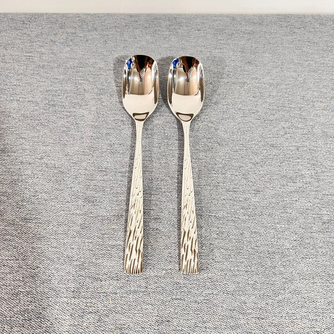 A27 VOKO 304不锈钢树纹甜品更吃饭勺子方头勺 约长18CM