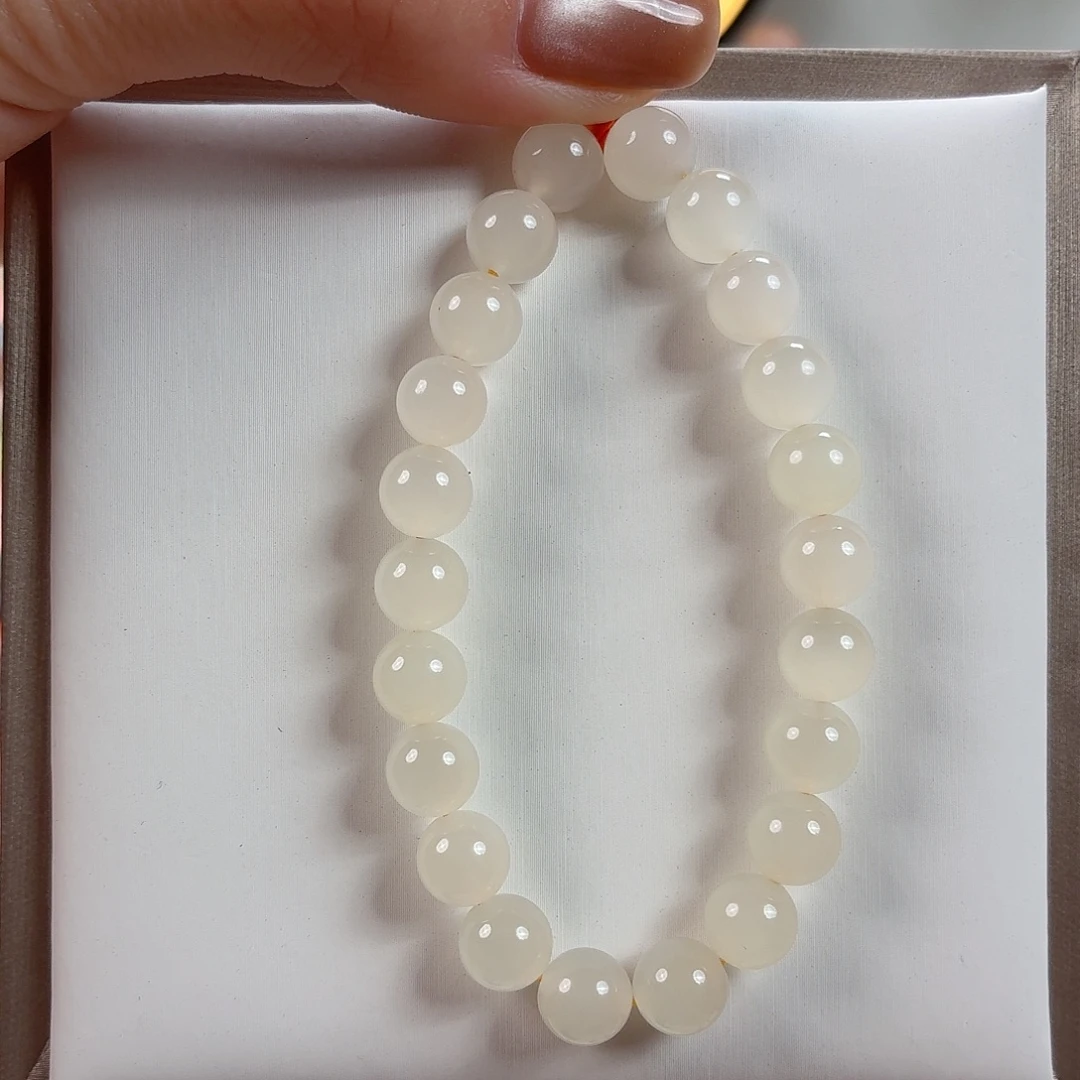 *****和田玉未镶嵌手链