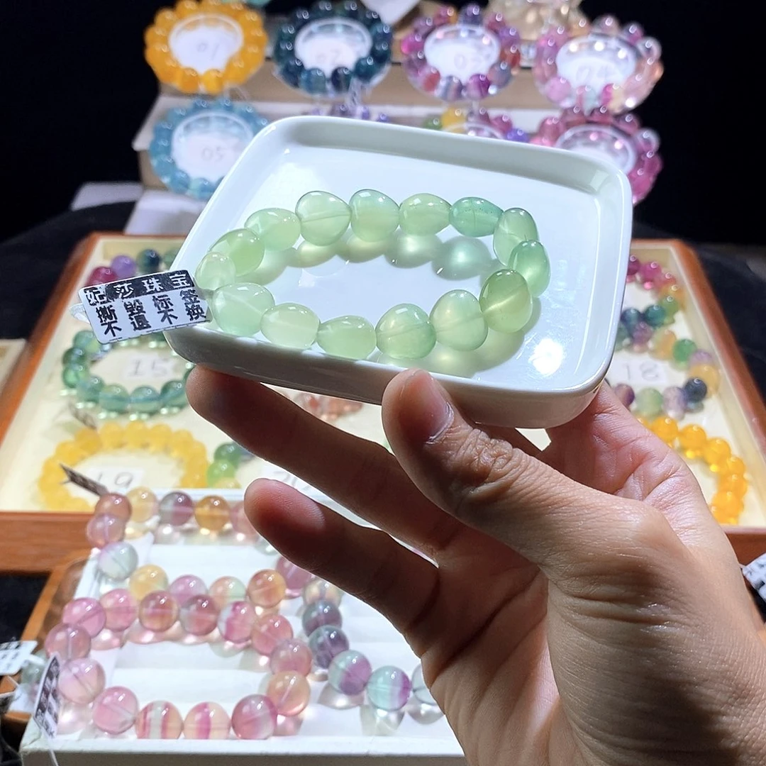 手链未镶嵌萤石爱心手链奶体