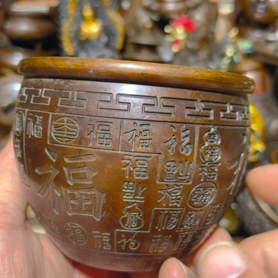 铜铜的 清货诚信经营