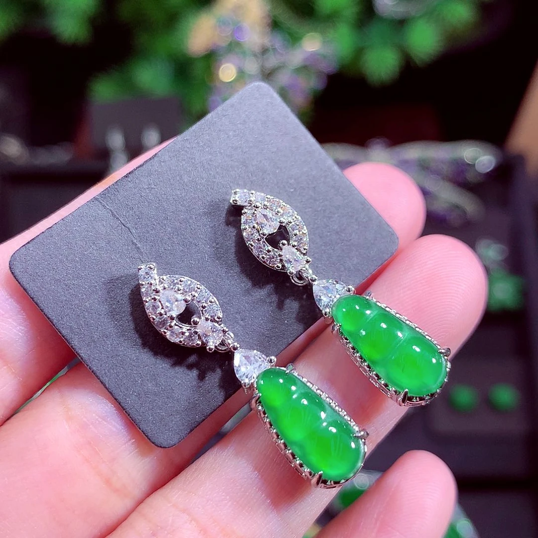 颈饰未镶嵌翡翠天然