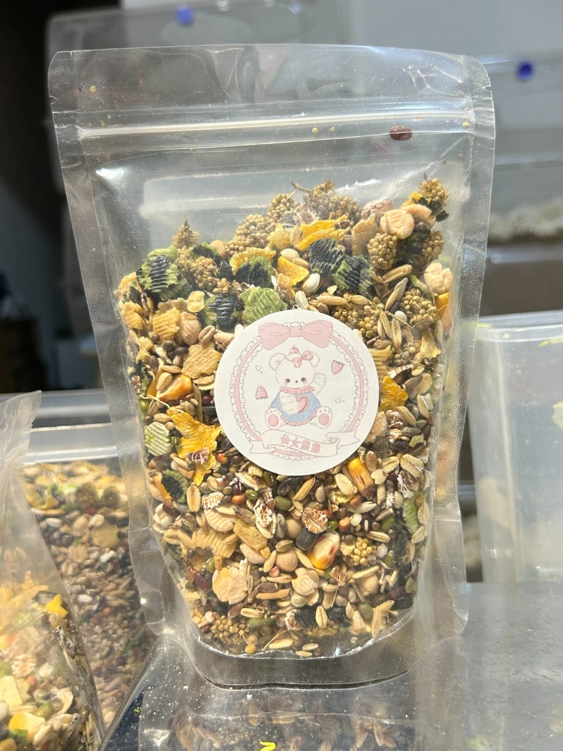 五谷底料分装，必须添加辅粮才可以喂食鼠鼠袋装