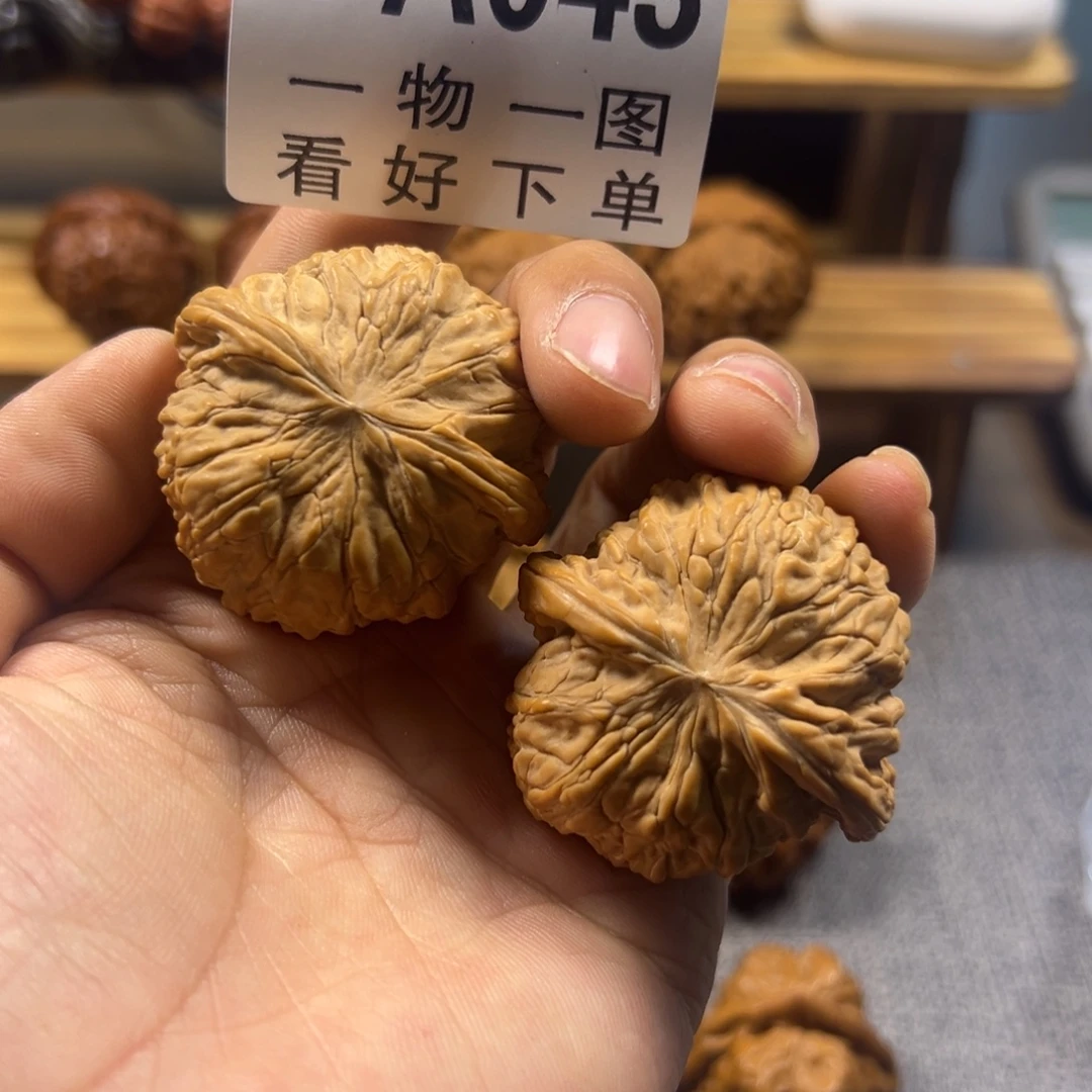 吊坠桃核文玩核桃
