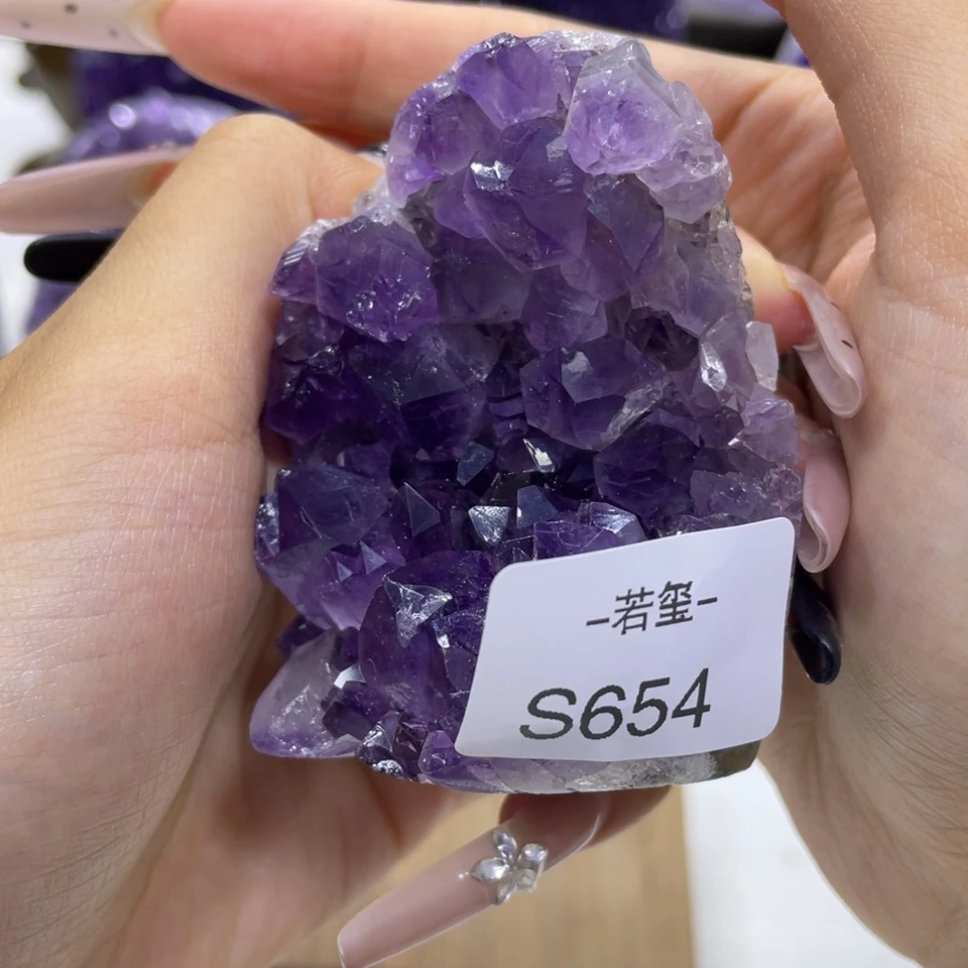 未镶嵌紫晶大型摆件（非配饰）乌拉圭紫水晶摆件S654