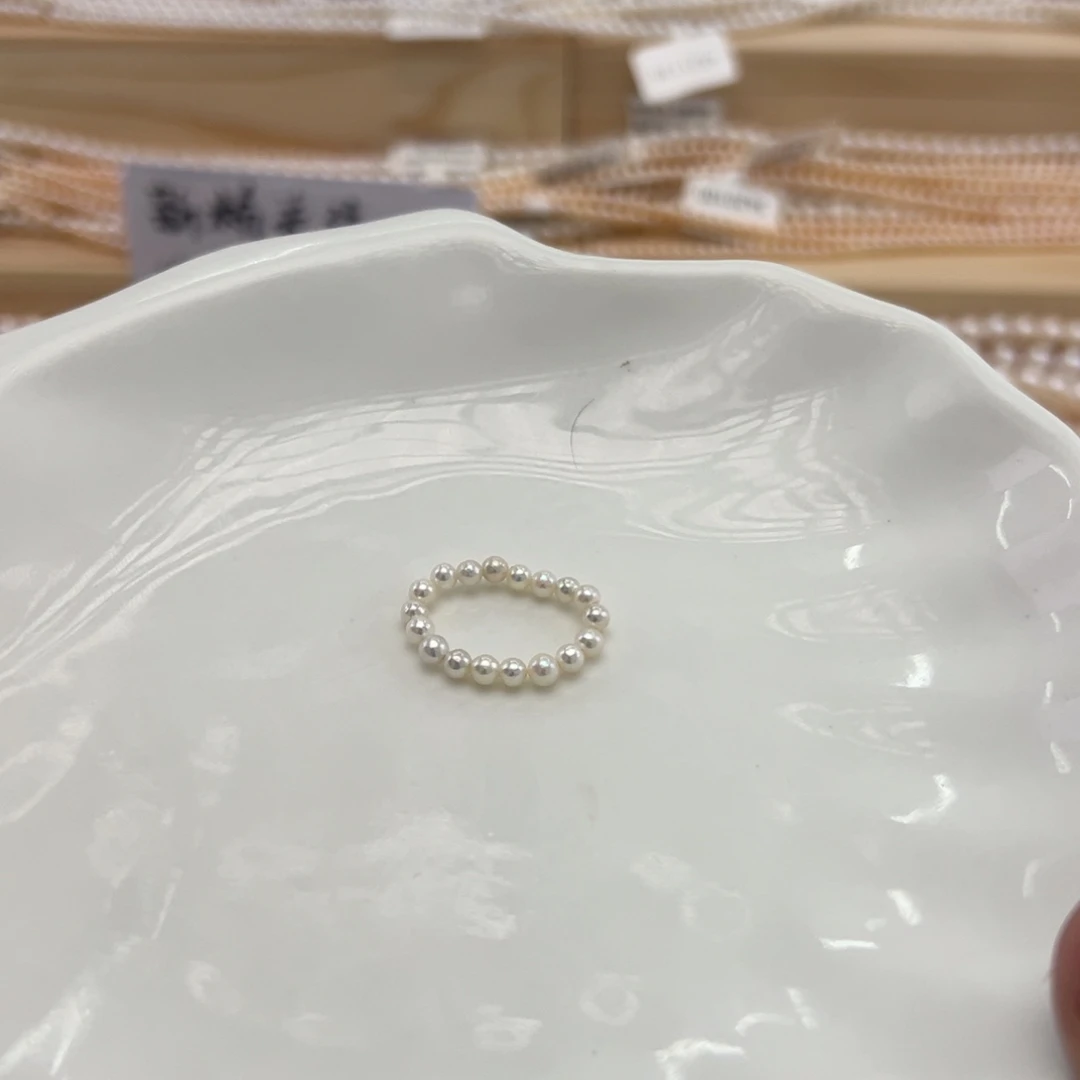 起***…未镶嵌淡水珍珠颈饰