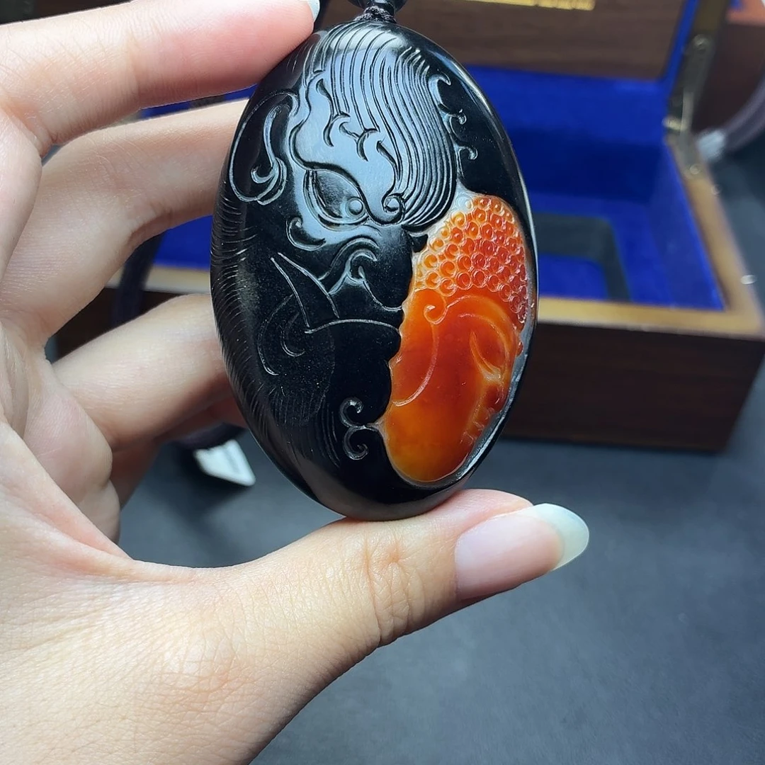 玫***园和田玉未镶嵌颈饰N