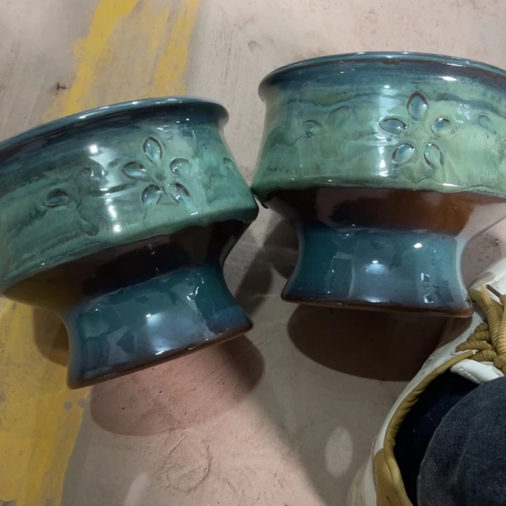 紫砂花盆口径21高度17两只正品