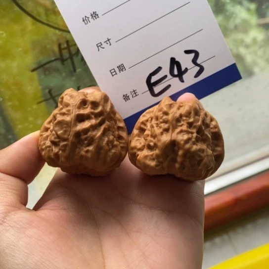 文玩核桃吊坠逆**怂38蛤蟆头