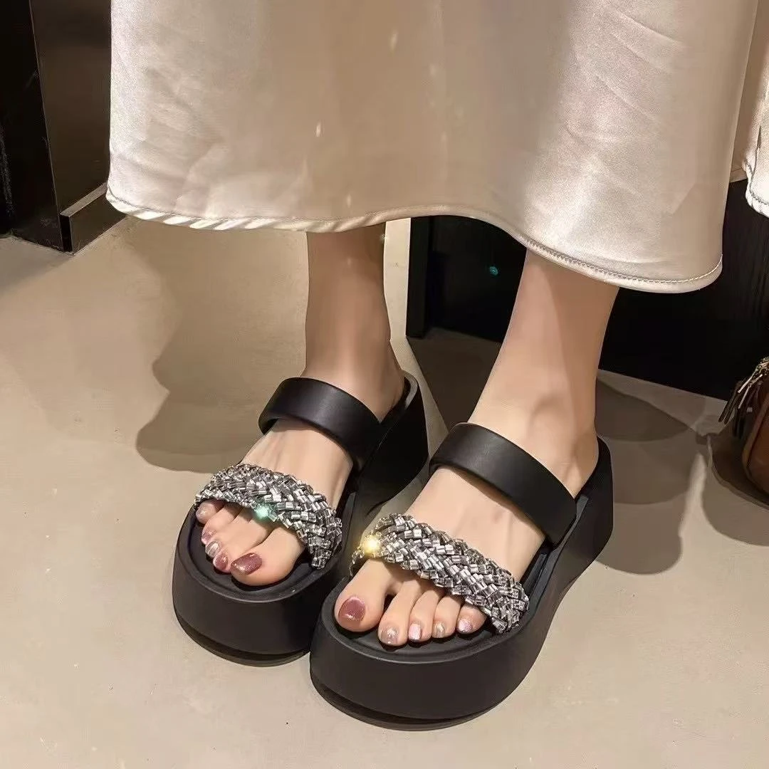 【华小姐】夏季新款时尚潮流圆头平底百搭拖鞋833-8