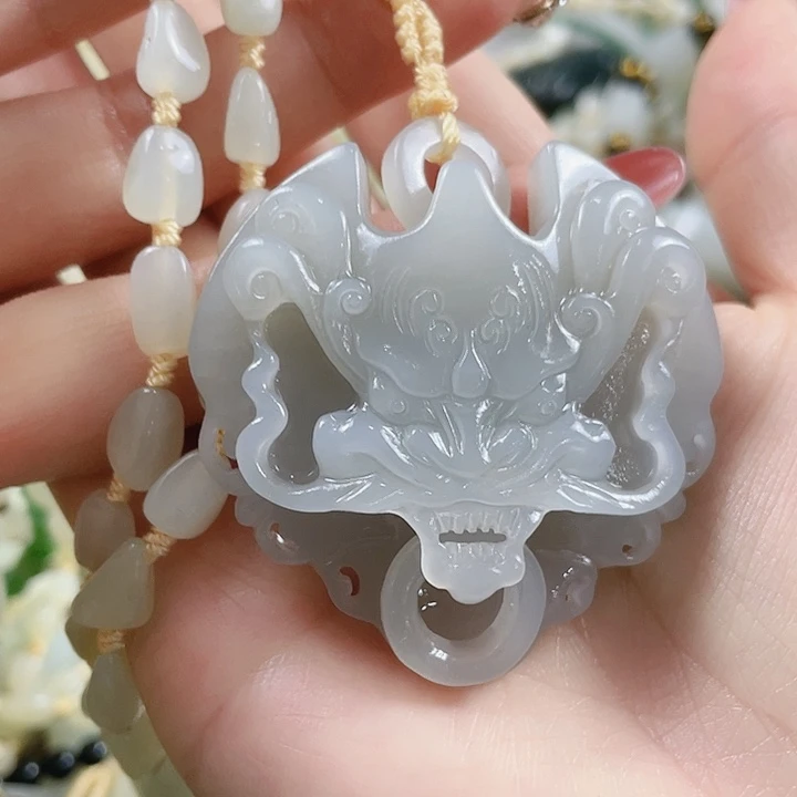 未镶嵌和田玉挂件