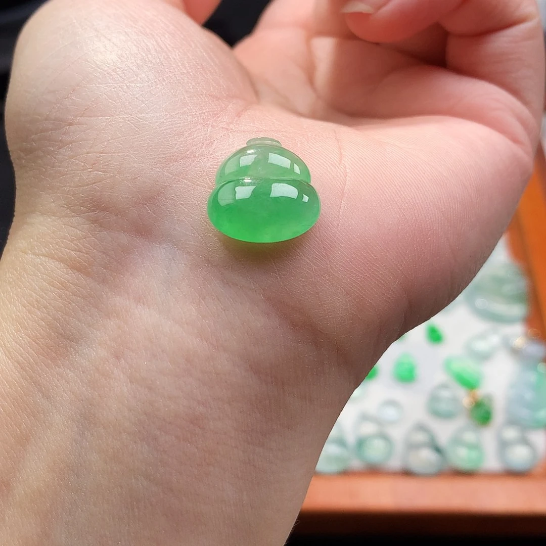 吊坠(不含链)未镶嵌翡翠葫芦