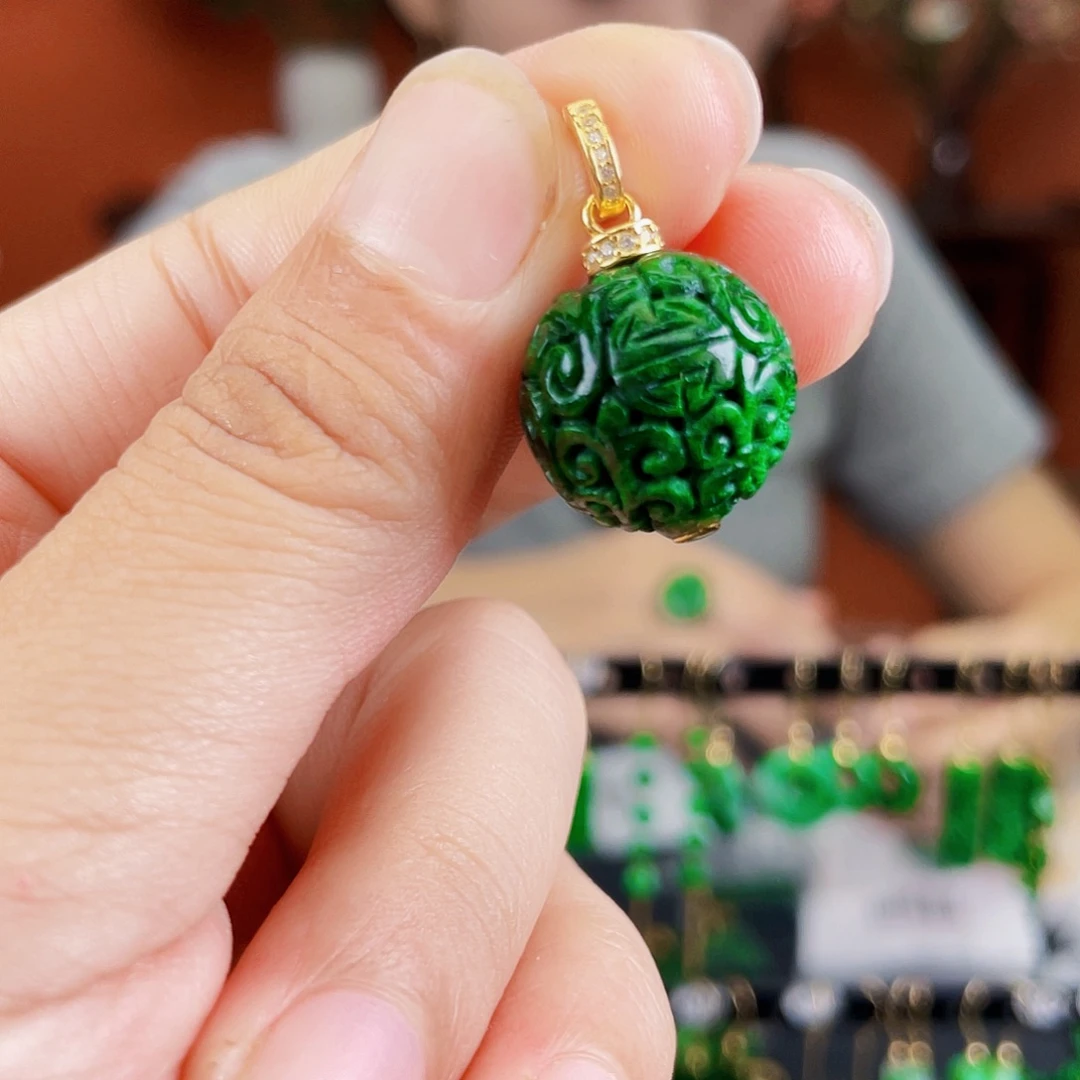 翡翠未镶嵌耳饰饰品