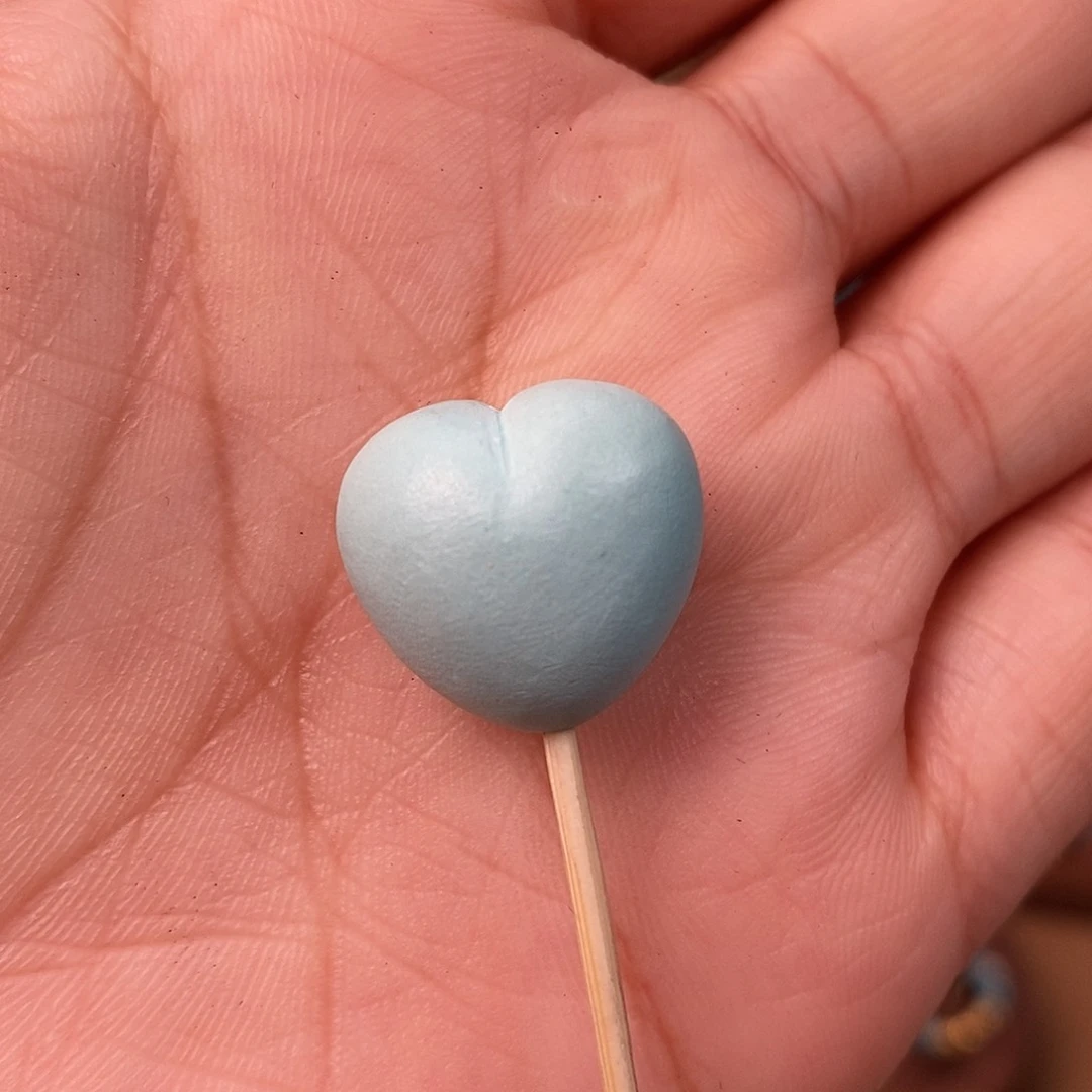 绿松石颈饰未镶嵌屁桃