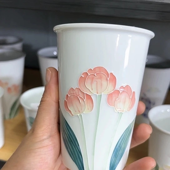 手绘高温釉下彩陶瓷