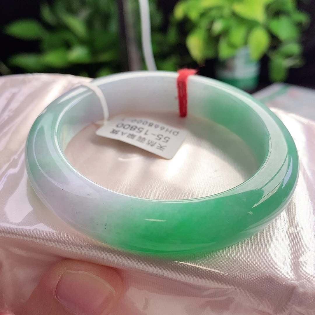 未镶嵌手镯翡翠55圈口白底青小万色货没有对手特价6号