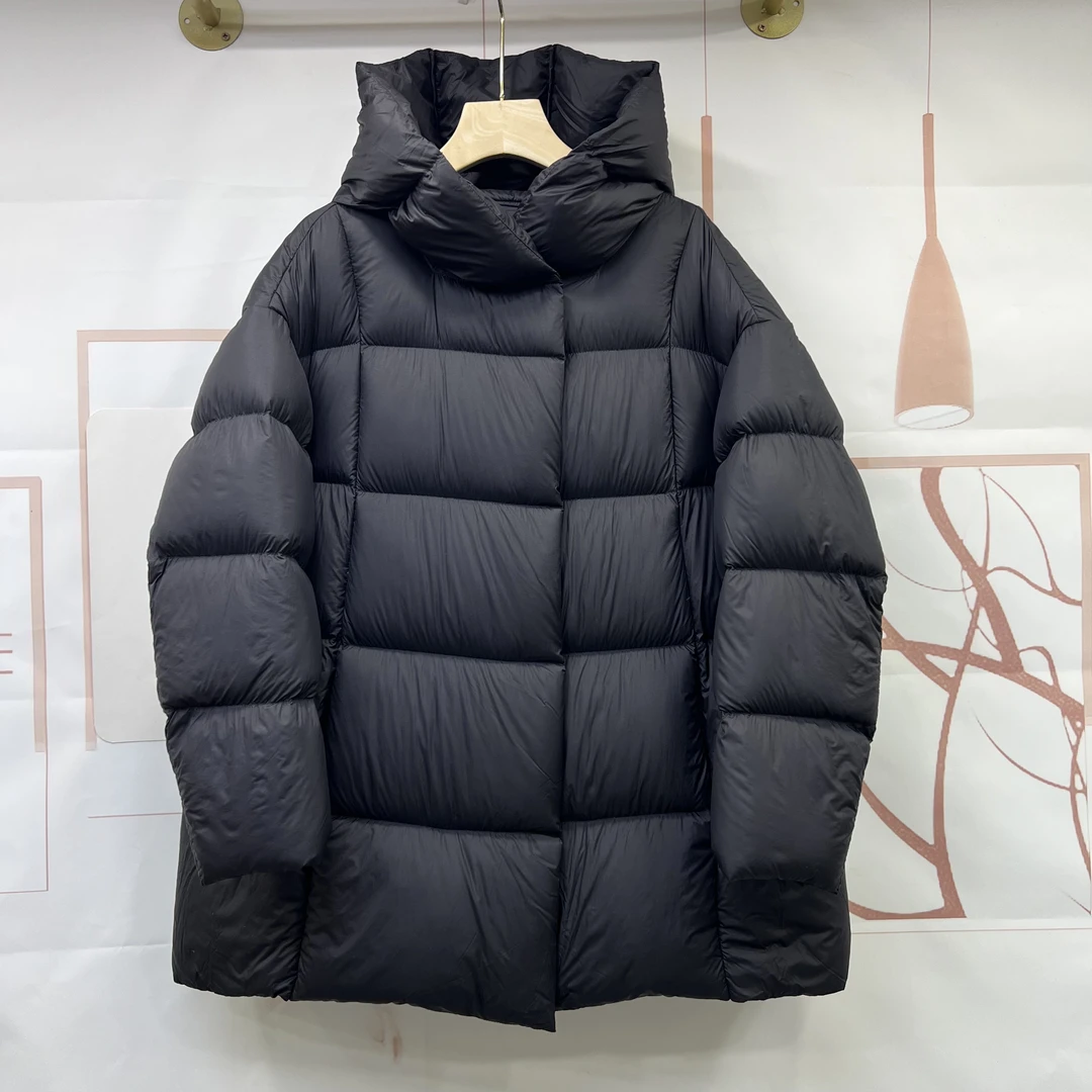 水木工芳24冬季新款高端奢华简洁连帽立领鹅绒服女3596