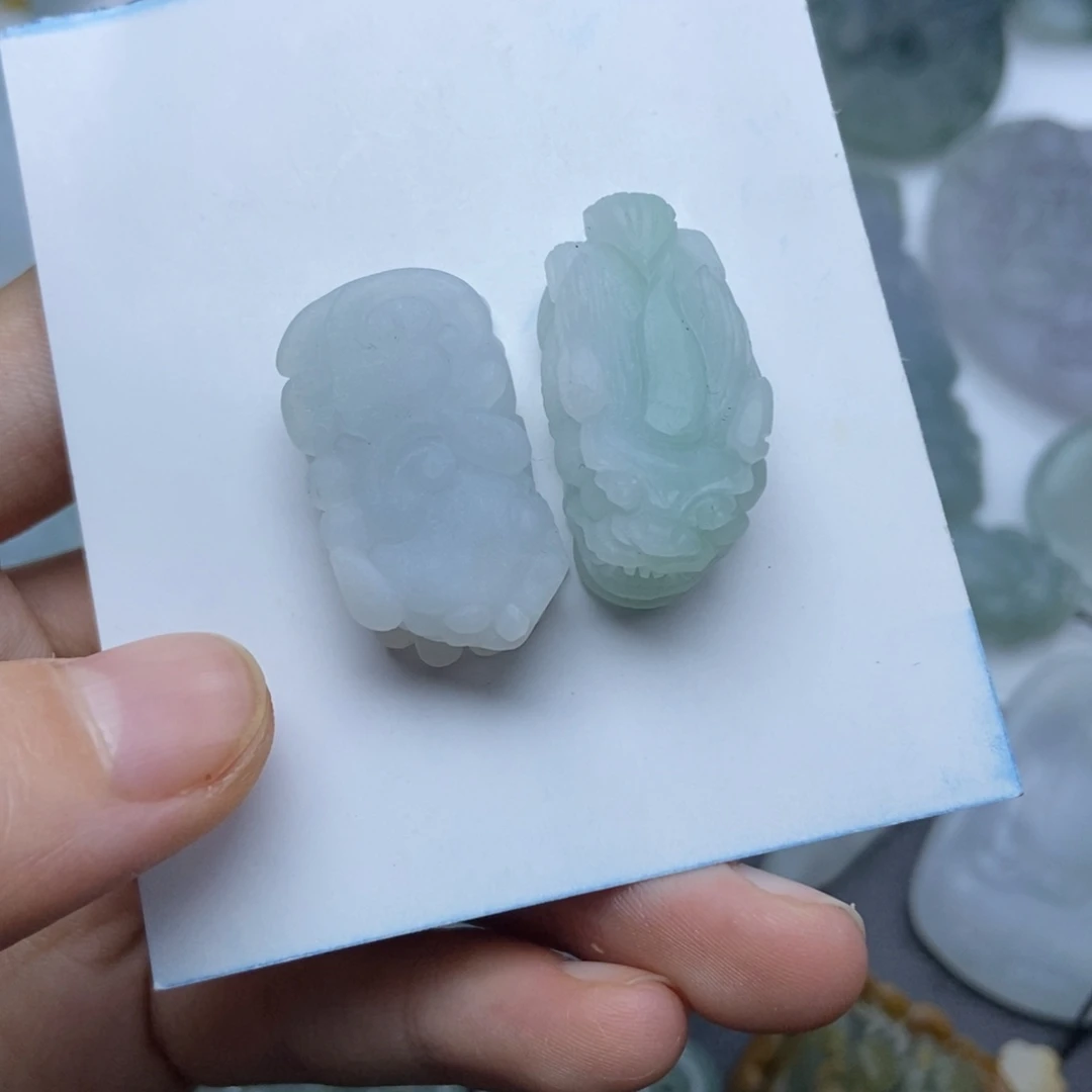 未镶嵌定制翡翠上****）貔貅