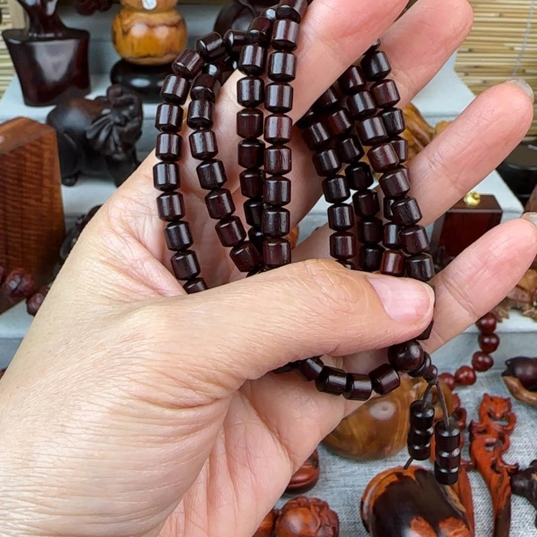 梧***树木小叶紫檀雕刻桶形把件