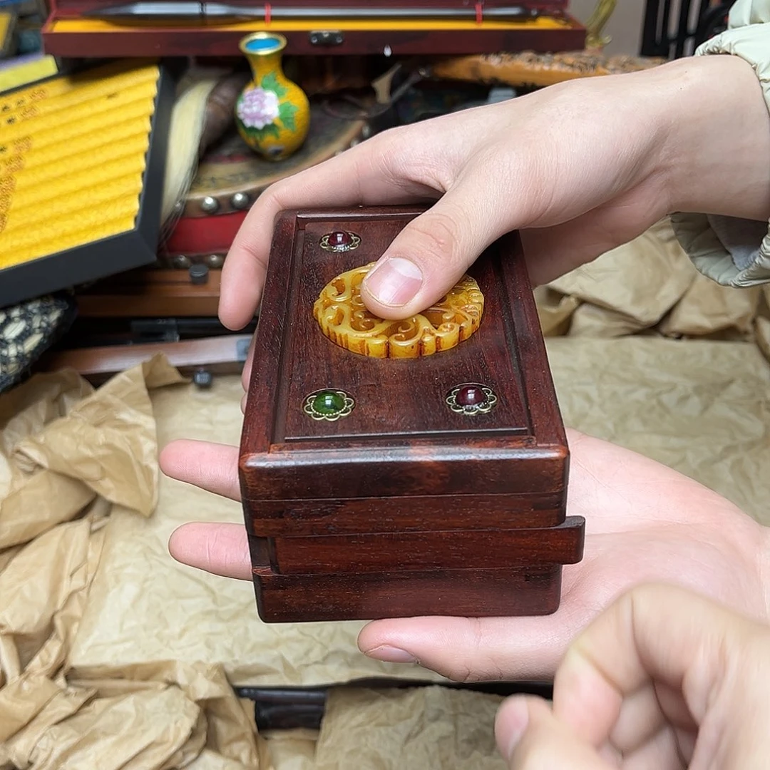 大叶紫檀（黑酸枝木类）