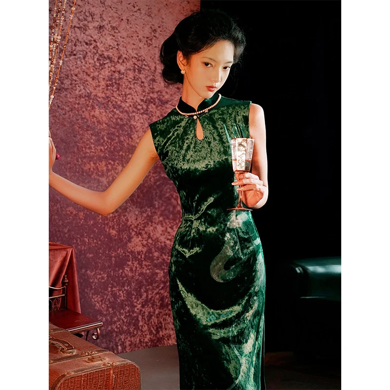 绿色新中式旗袍2025新款高端气质大气上档次老上海风日常长款旗袍