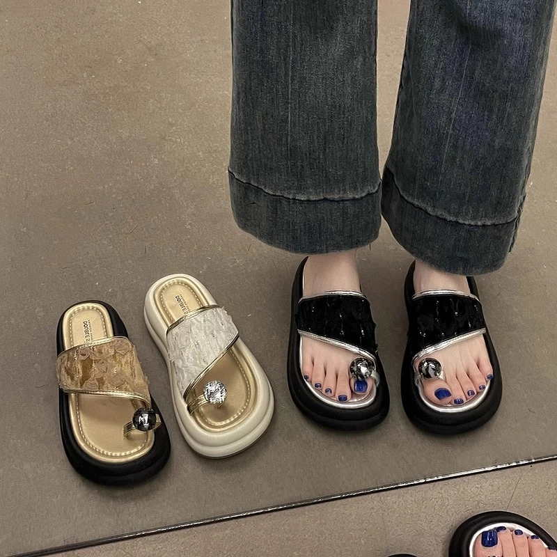 三福休闲时尚舒适一字拖女2025夏季新款厚底增高夹趾拖鞋女外穿