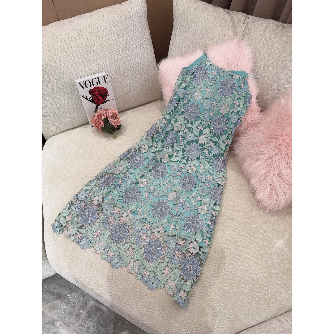 独宠【吊带花裙】蓝色轻奢设计师秋冬时尚长裙