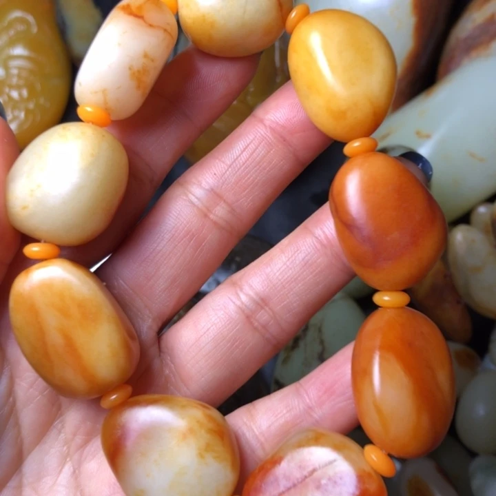 和田玉未镶嵌珠宝奇石