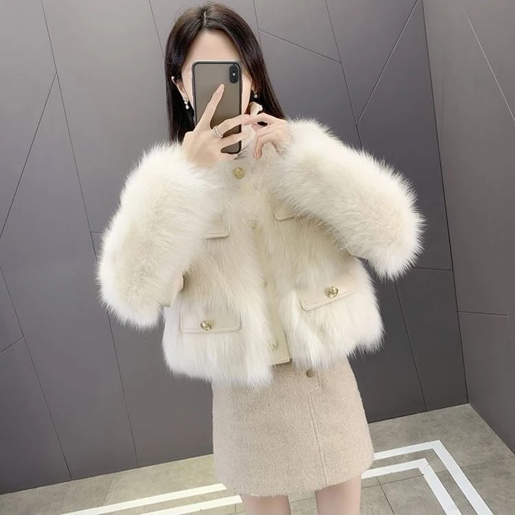 今年秋冬小香风毛毛外套加厚短款年轻气质洋小个子爆款毛衣设计感