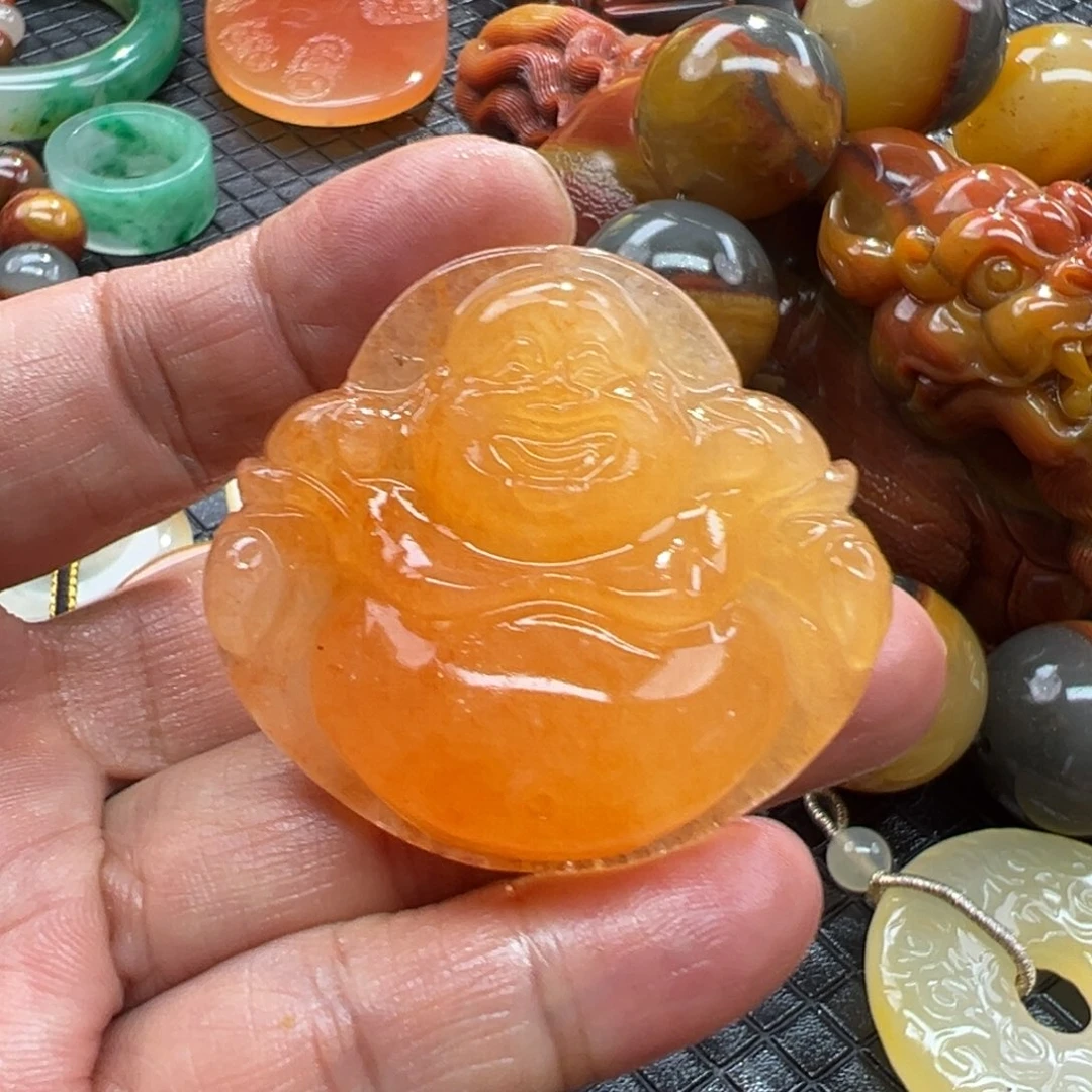 石英质玉未镶嵌颈饰