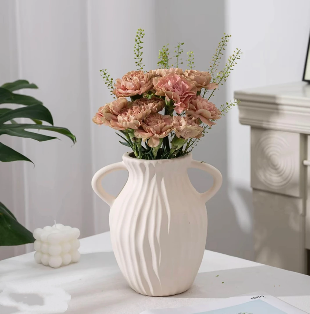 白陶双耳花瓶口径10高度20肚径20【无孔】