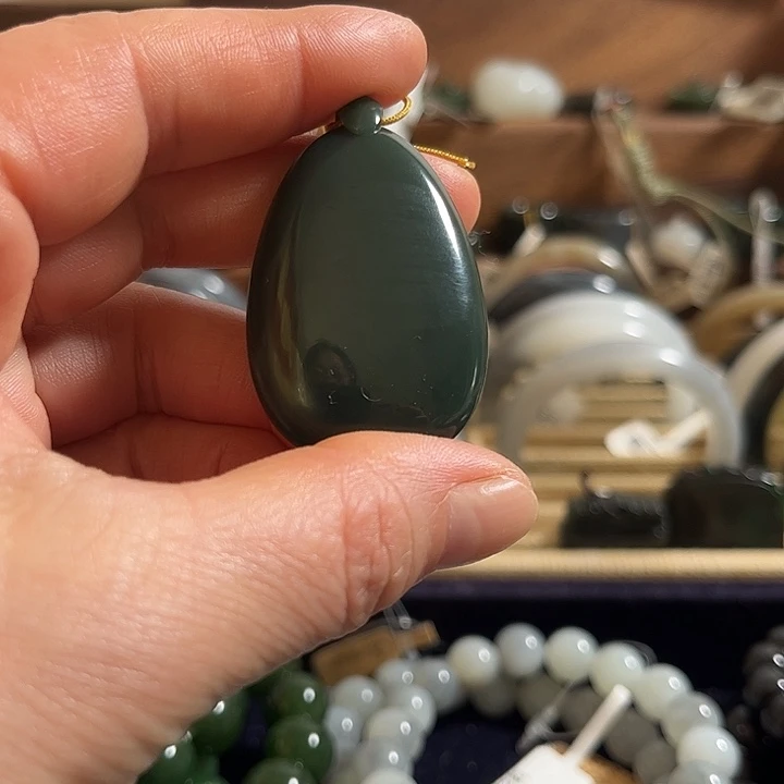 和田玉未镶嵌颈饰新疆和田玉青玉平安无事牌