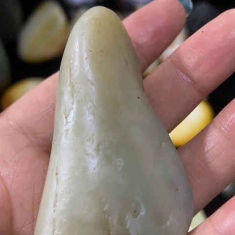 未镶嵌和田玉（糖玉）车挂