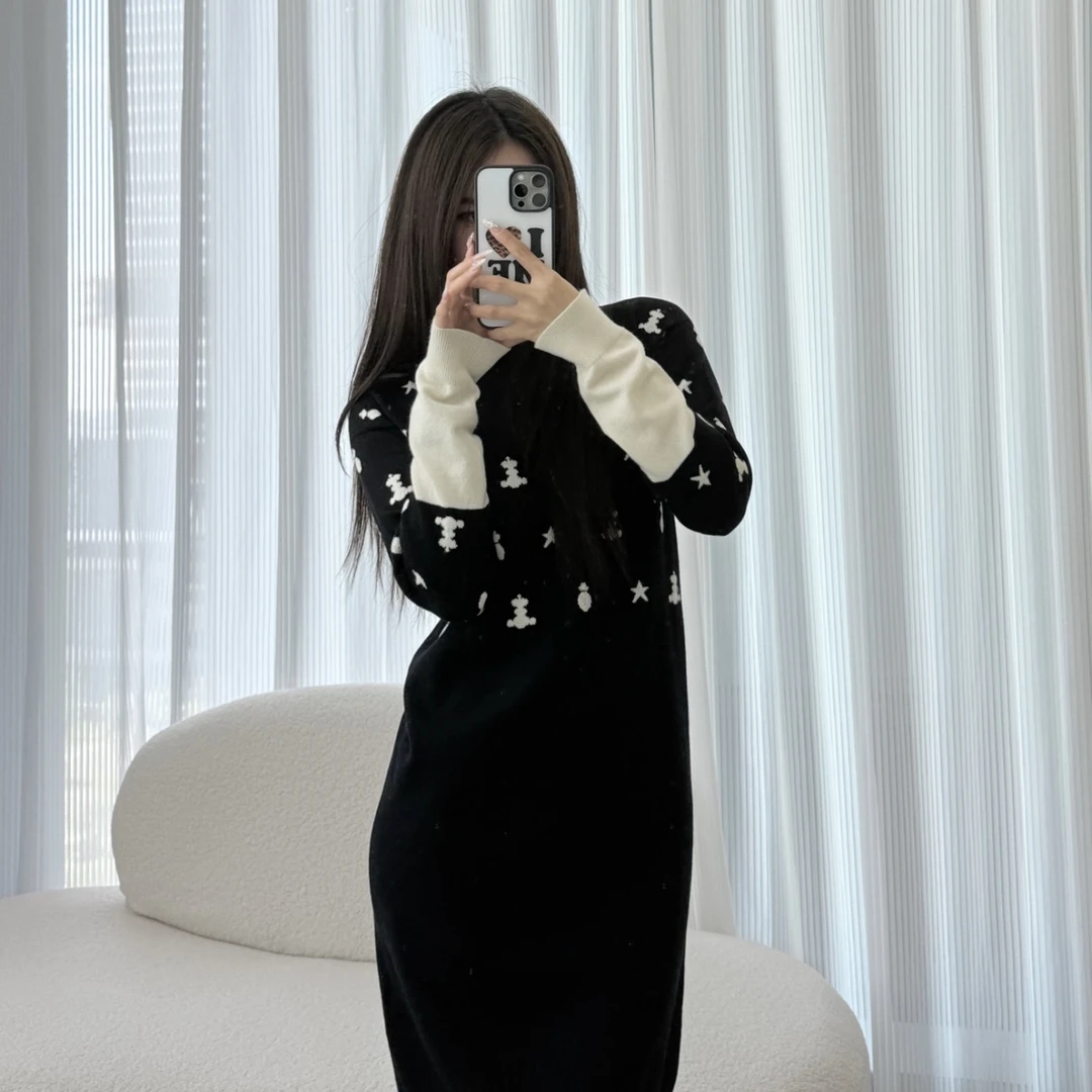 99新 Hermes/爱马仕 A100182/黑白拼色针织长袖连衣裙/34码