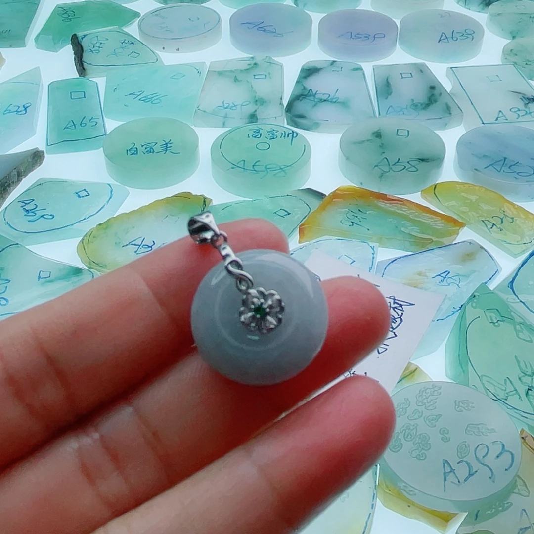 定制翡翠未镶嵌天然缅甸翡翠A货