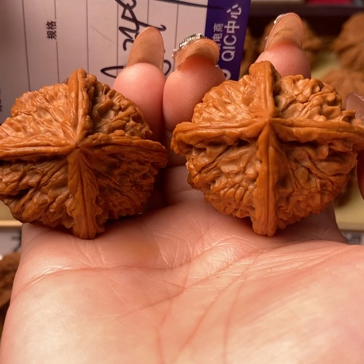 把件桃核精品大四棱