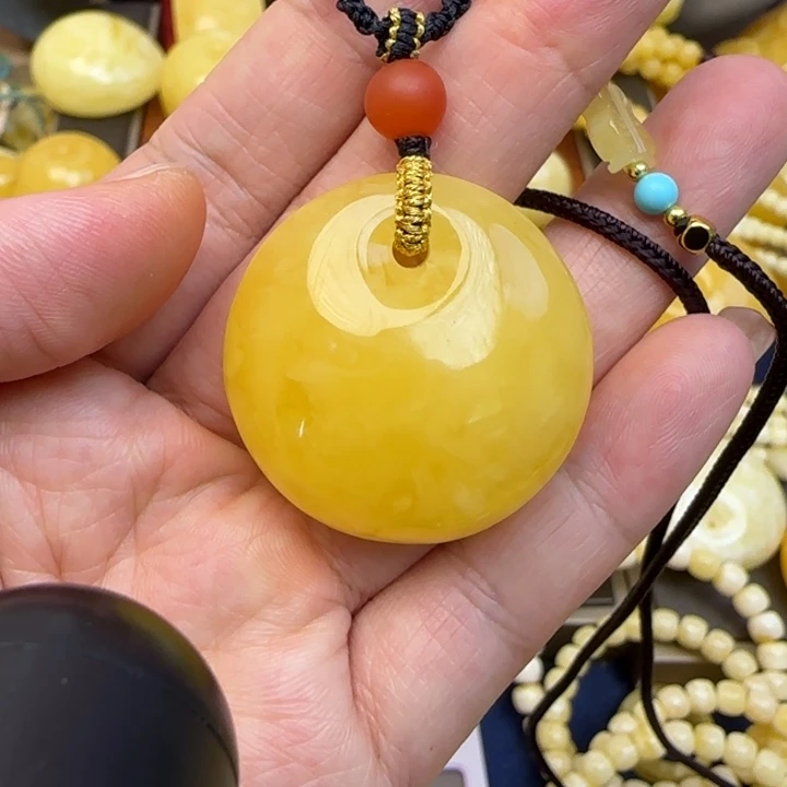 未镶嵌颈饰蜜蜡天然蜜蜡