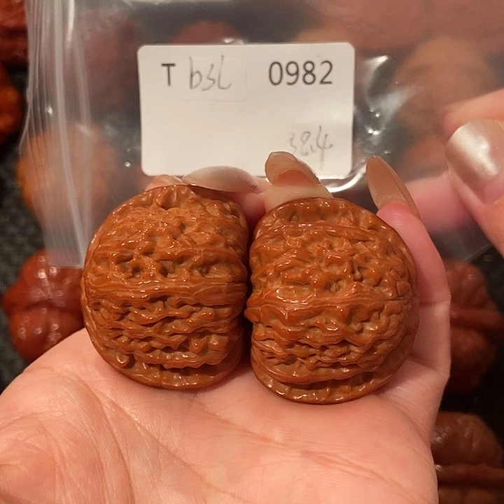 吊坠文玩核桃白狮子40