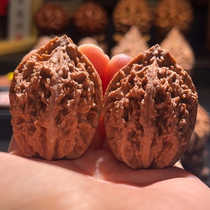 吊坠文玩核桃沉水流星84