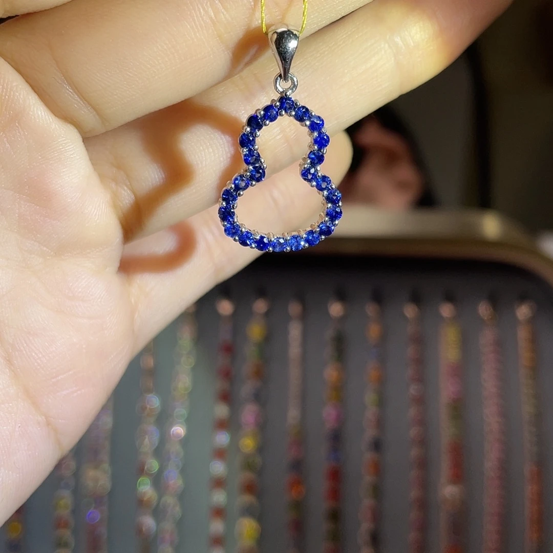 吊坠蓝宝石银S925镶嵌