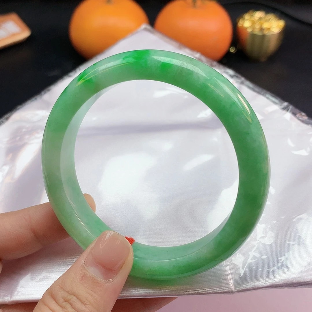 翡翠手镯未镶嵌58圈2341